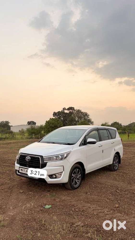 Toyota Innova Crysta 2.4 V, 2023, Diesel