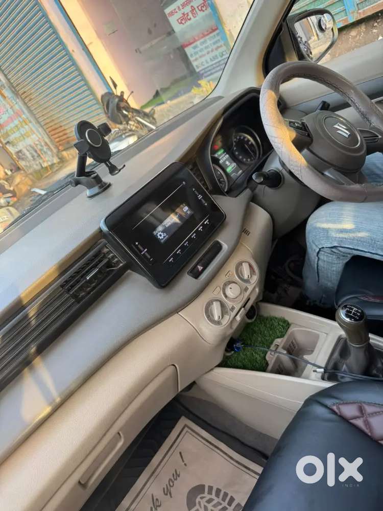 Maruti Suzuki Ertiga Vxi 2023