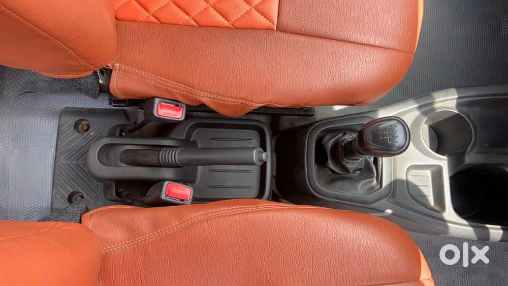 Datsun Redigo T Option, 2018, Petrol