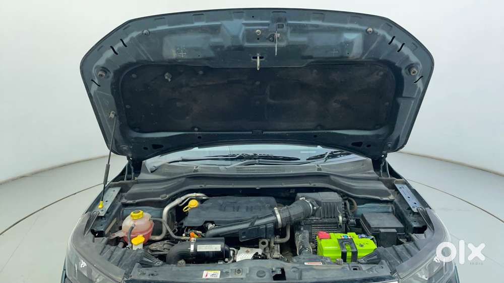 Mahindra Xuv300 W6, 2021, Petrol