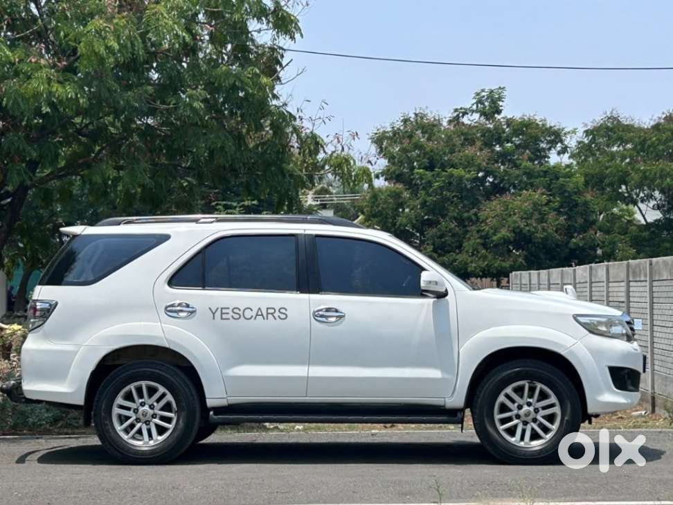 Toyota Fortuner 3.0 4x4 Manual, 2014, Diesel