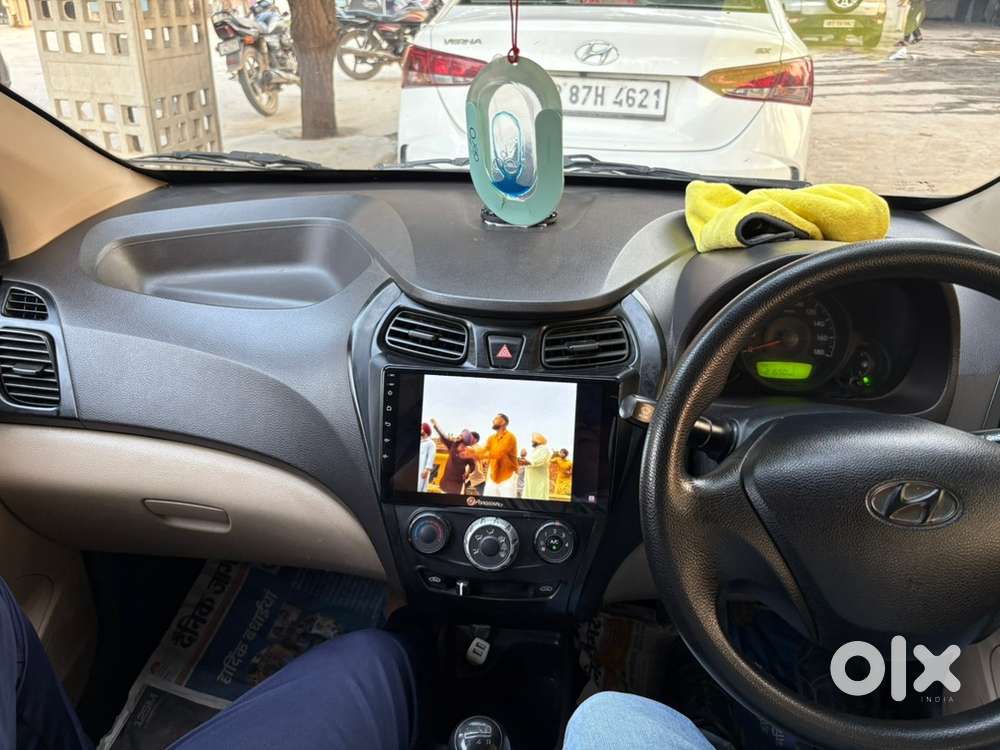 Hyundai Eon Era 2013 Petrol