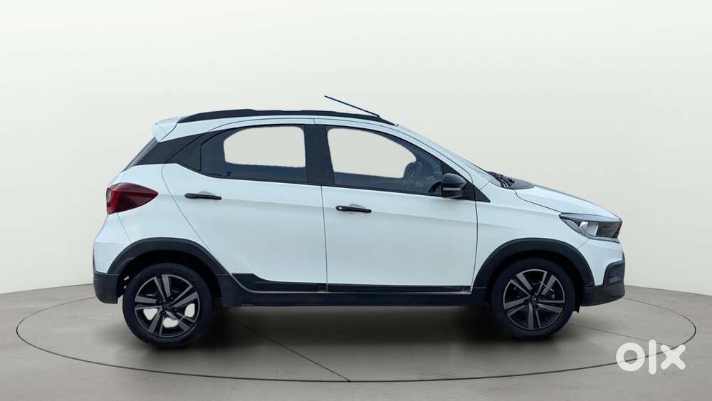 Tata Tiago Nrg 1.2 Xz Amt, 2022, Petrol
