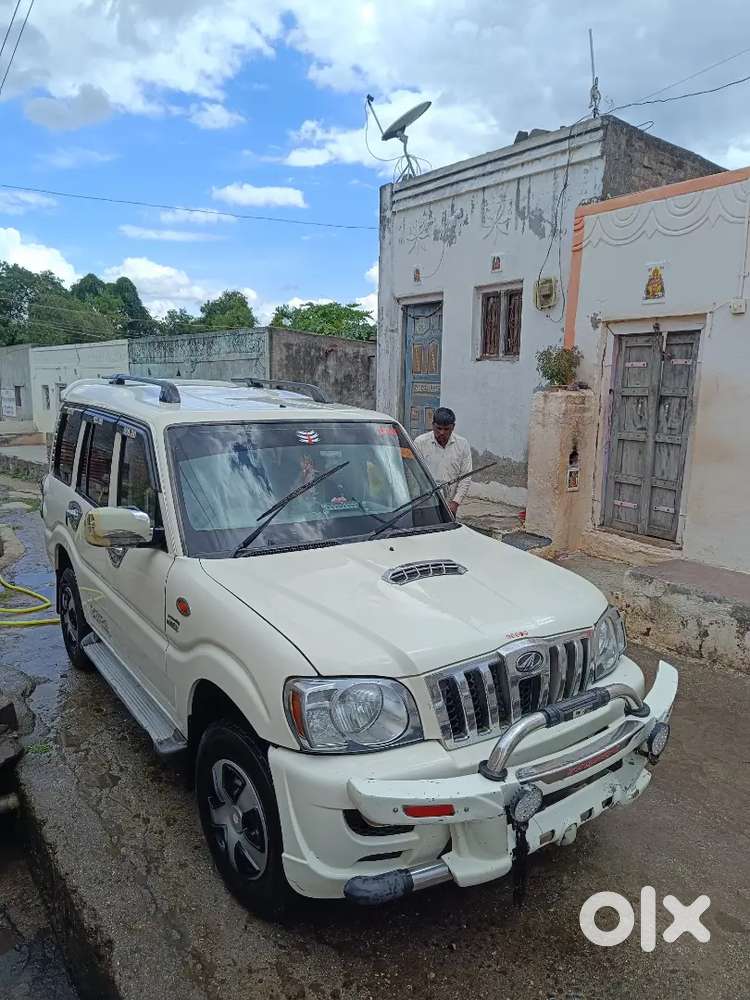 Mahindra Scorpio 2013 Diesel 18000 Km Driven