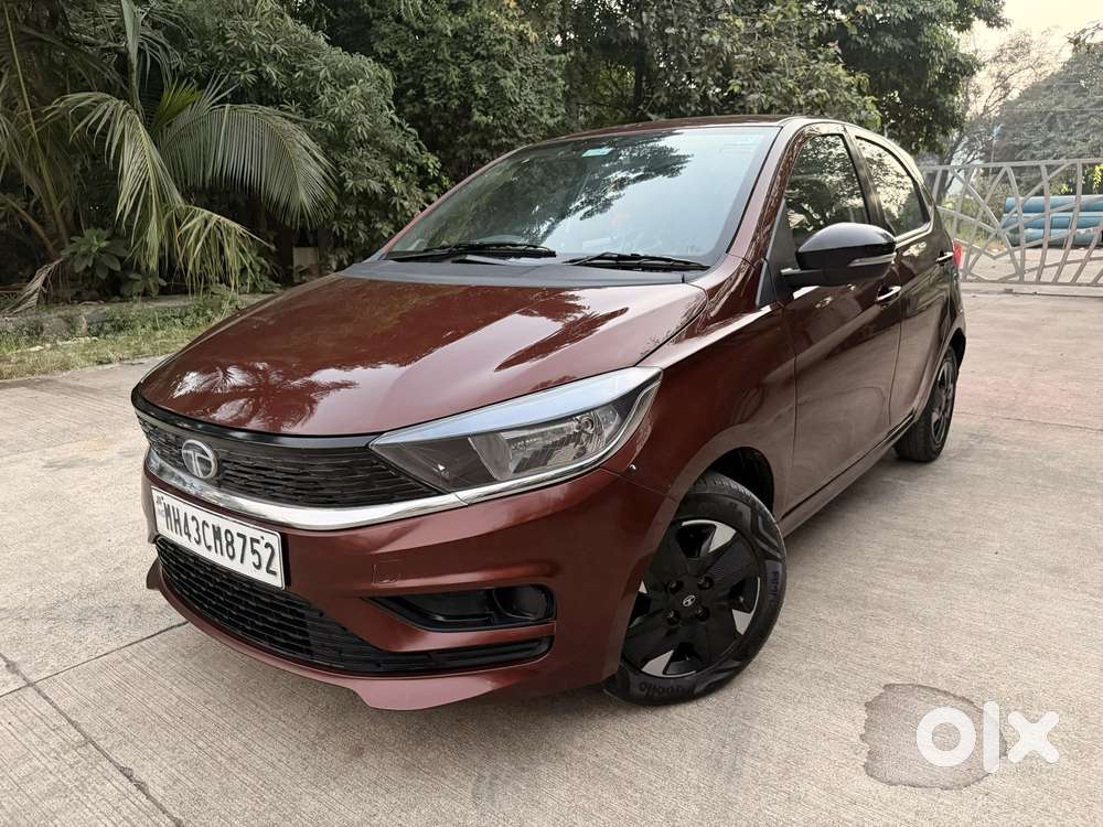 Tata Tiago 1.2 Revotron Xta, 2025, Petrol