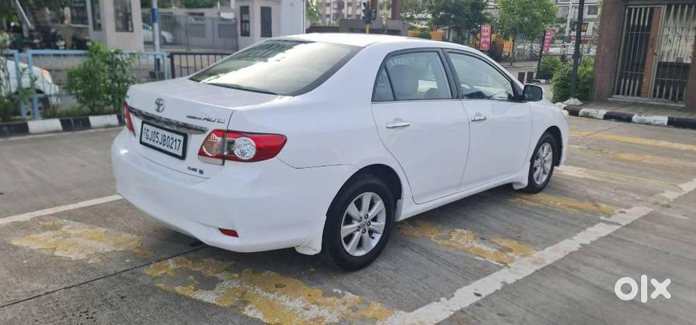 Toyota Corolla Altis