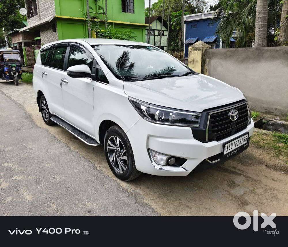 Toyota Innova Crysta 2.4 V 8 Str, 2024, Diesel