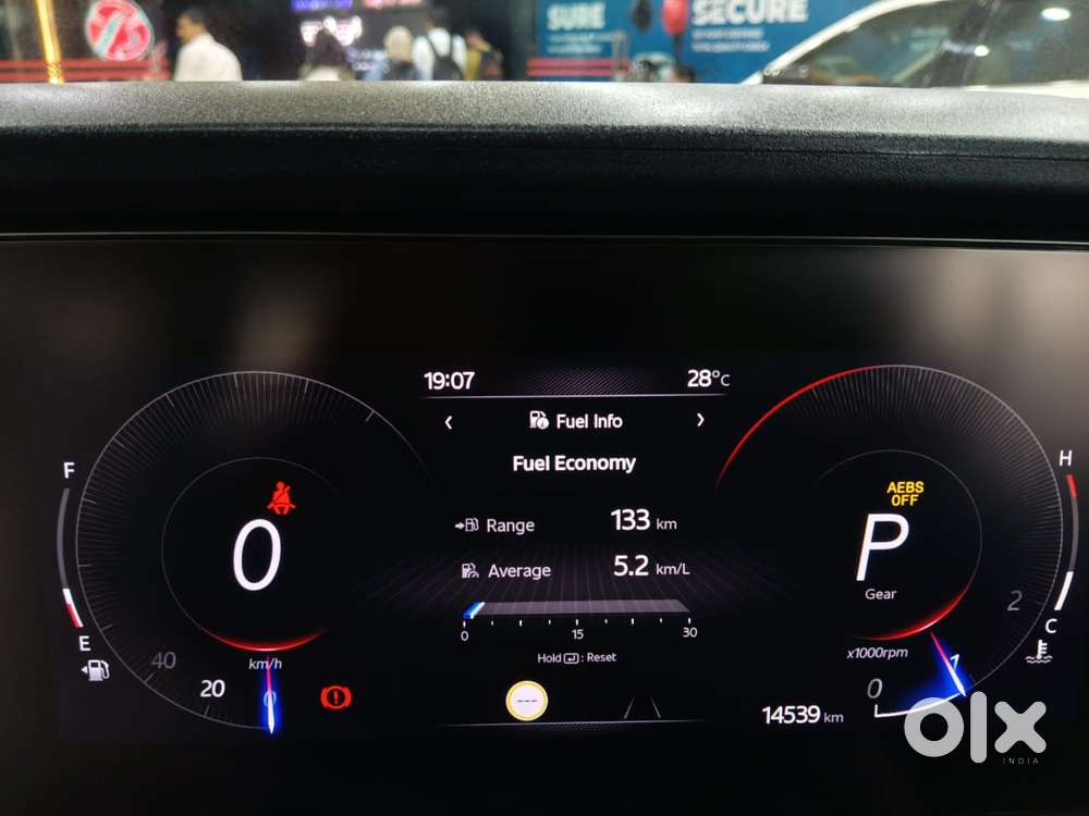 Mahindra Xuv700 2.0 Ax 7 Petrol At Luxury Pack Str, 2023, Petrol
