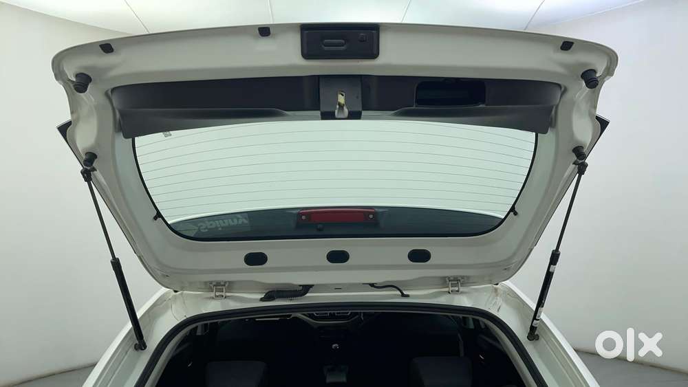 Toyota Glanza 1.2 V, 2023, Petrol