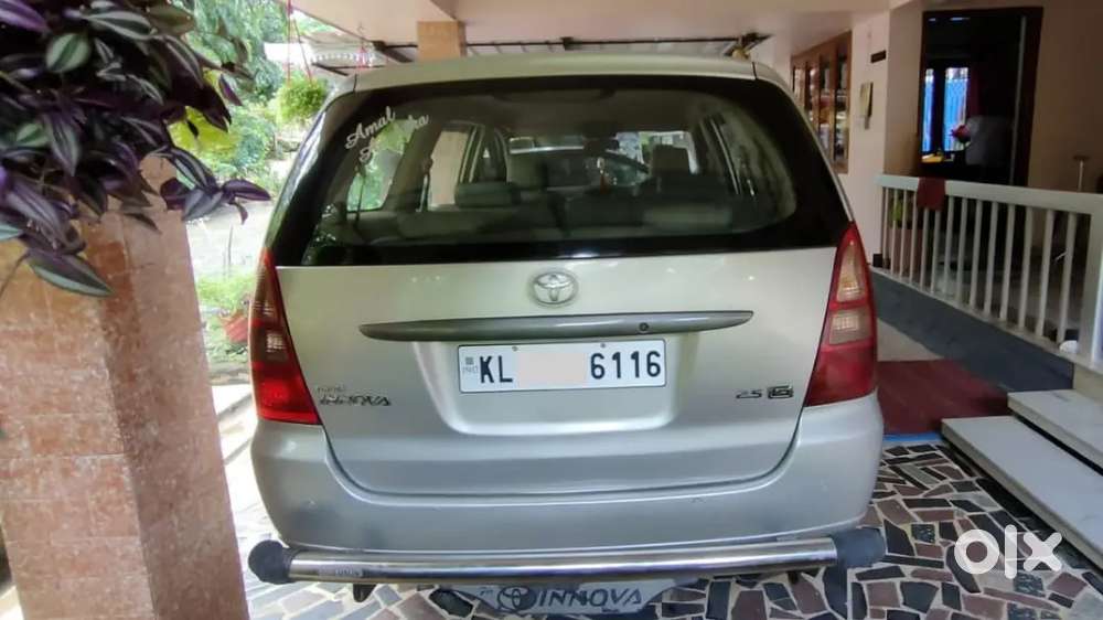 Toyota Innova 2006 New Paper
