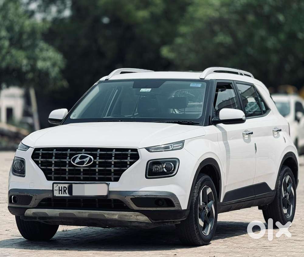 Hyundai Venue 1.0 S (o) Turbo Dct, 2019, Petrol
