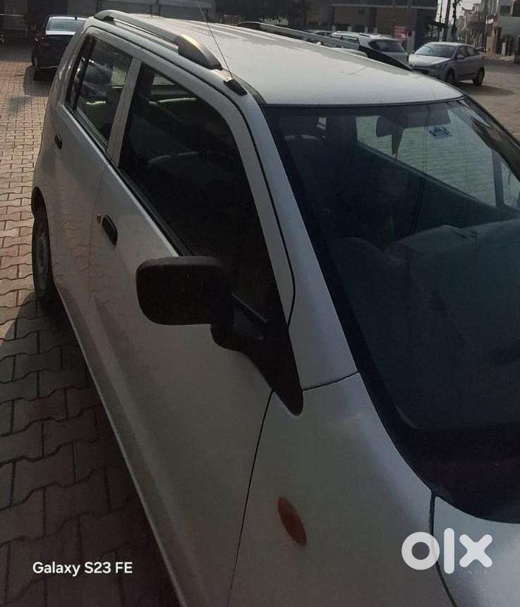 Maruti Suzuki Wagon R Lxi Optional, 2012, Petrol