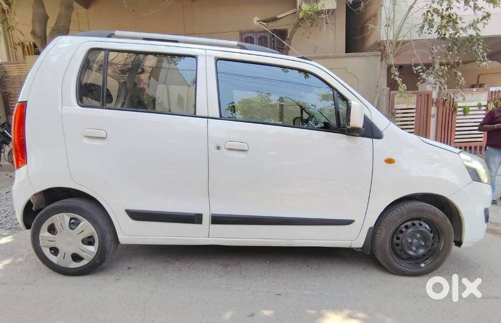 Maruti Suzuki Wagon R 1.2 Vxi, 2018, Petrol
