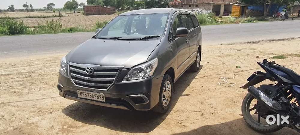 Toyota Innova 2012 Diesel 165000 Km Driven