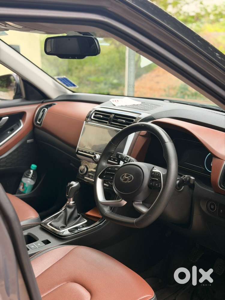 Hyundai Alcazar 2023 Petrol 32500 Km Driven