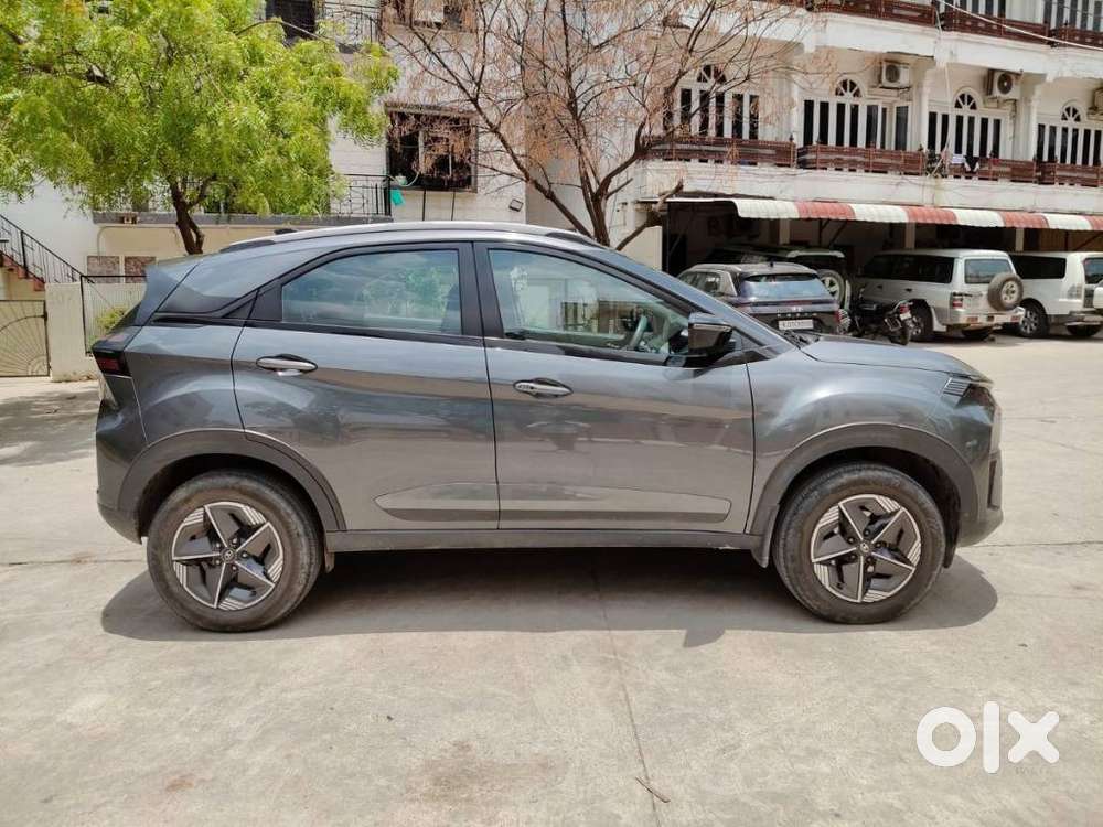 Tata Nexon Creative 1.2 Revotron Petrol 6 Mt Dt, 2024, Cng & Hybrids