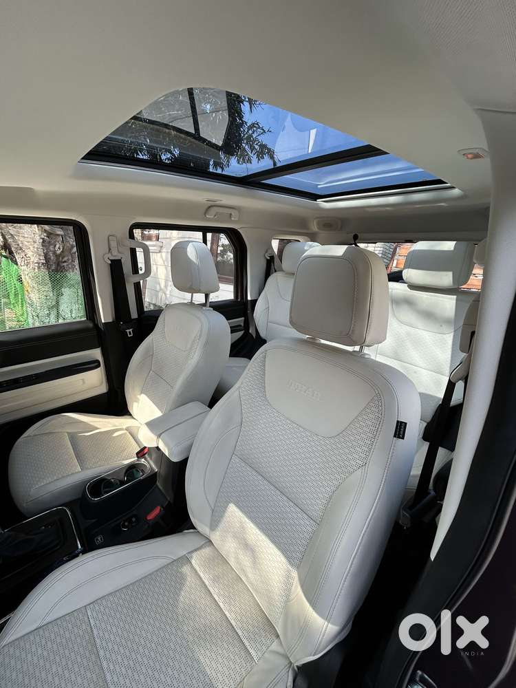 Mahindra Thar Roxx Ax7 L Petrol At 2wd, 2025, Petrol