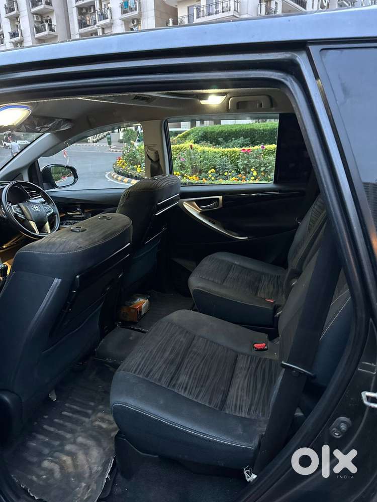 Toyota Innova Crysta 2.4 V 7 Str, 2018, Diesel