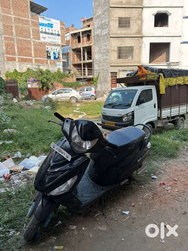 Hero Maestro with new tyre new visor only serious buyer call krna