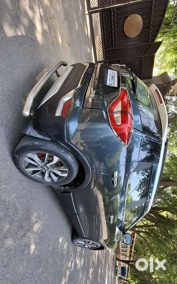 Mahindra Xuv300 W8 Option Diesel, 2022, Diesel