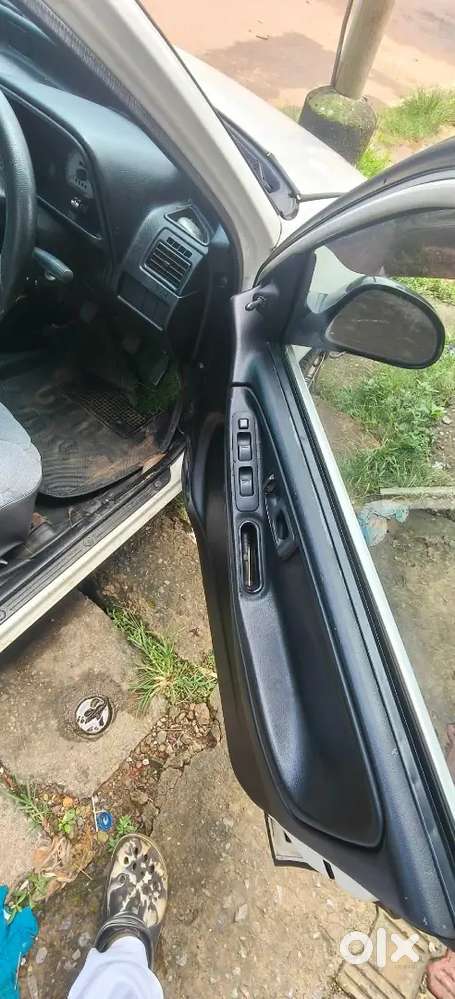 Maruti Suzuki Zen Estilo 2000