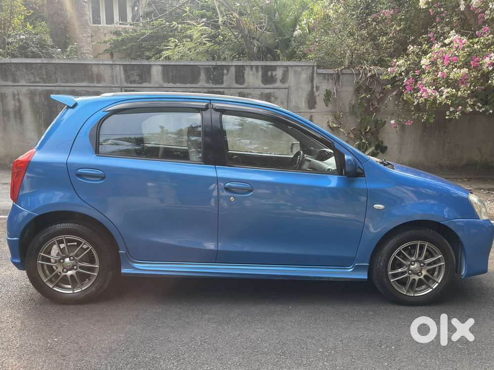 Toyota Etios Liva, 2012, Petrol