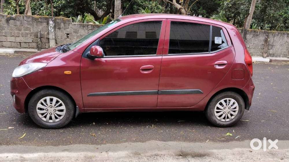 Hyundai I10 Sportz, 2016, Petrol