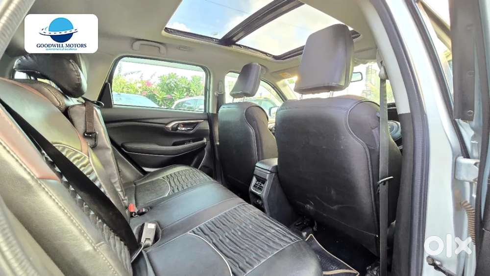 Maruti Suzuki Grand Vitara, 2022, Petrol