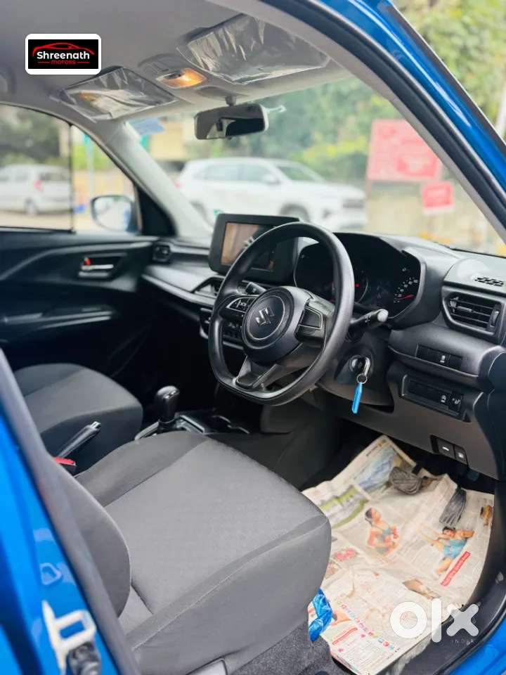 Maruti Suzuki Swift 1.2 Vxi (o), 2026, Petrol