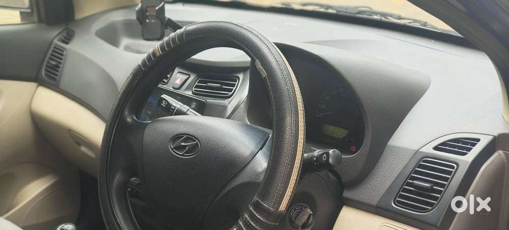 Hyundai Eon Era +, 2017, Petrol