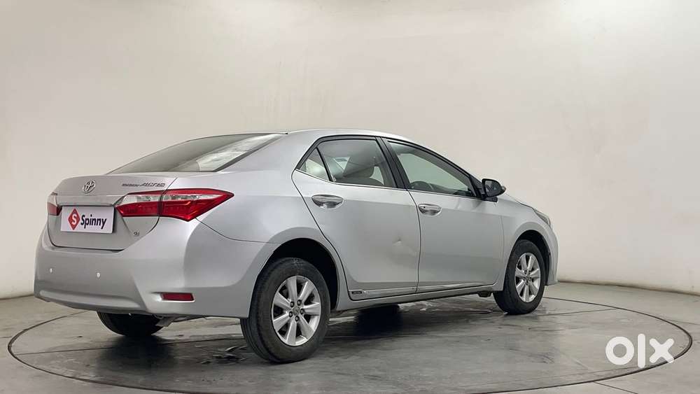Toyota Corolla Altis G At, 2015, Petrol