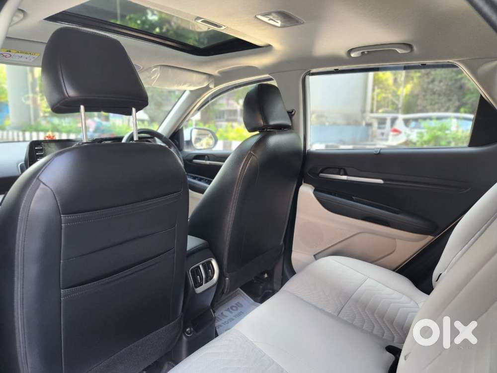 Kia Sonet Aurochs Edition 1.0 Petrol 7dct, 2023, Petrol