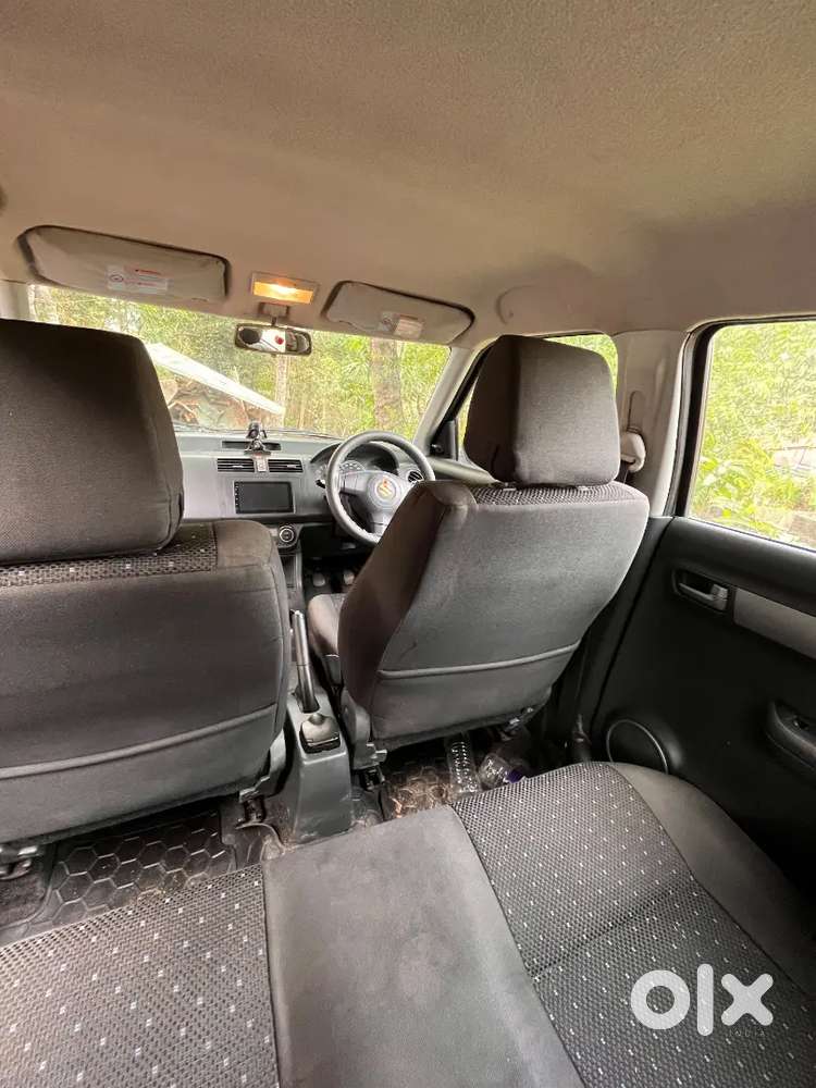 Maruti Suzuki Swift 2006 Petrol