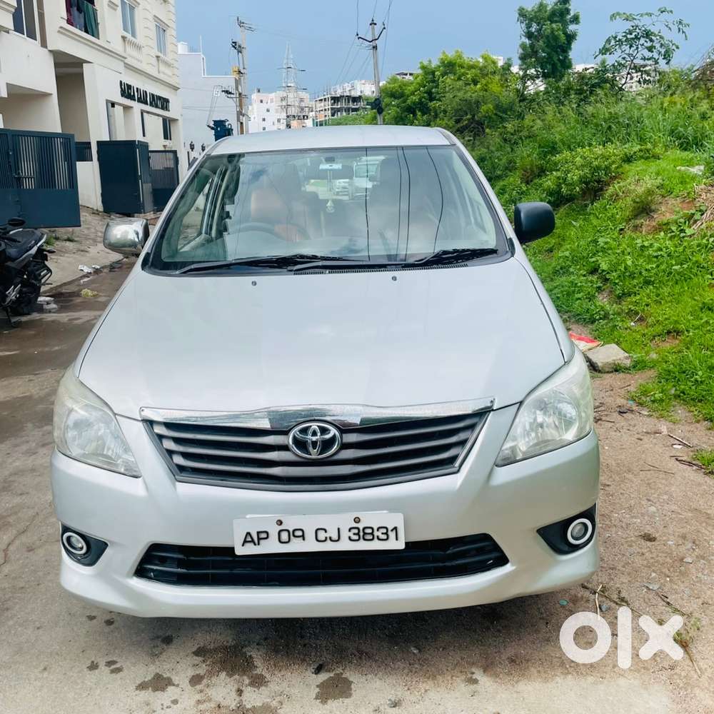 Toyota Innova 2012 Diesel