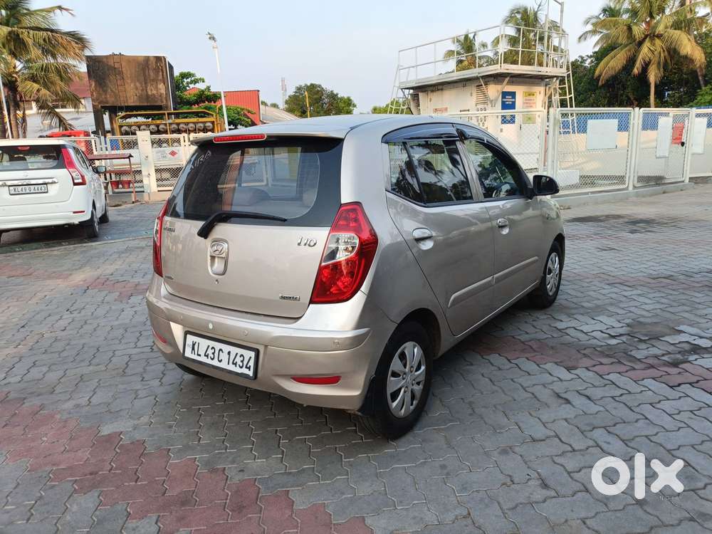 Hyundai I10 Sportz At, 2010, Petrol