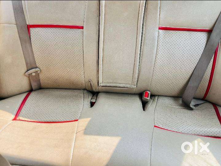 Maruti Suzuki Swift Dzire, 2013, Petrol