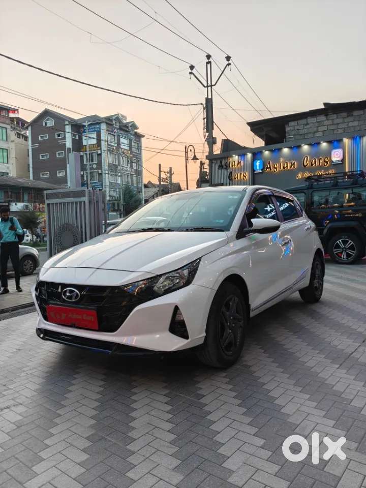 Hyundai I20 Sportz 1.2 Mt, 2023, Petrol
