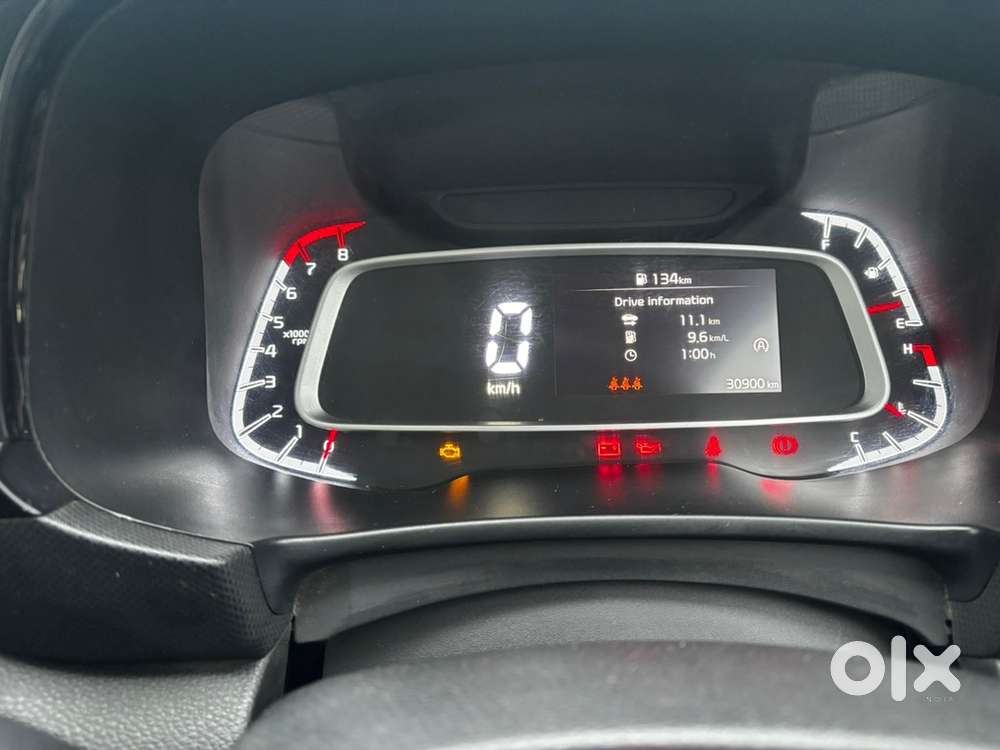 Kia Sonet Petrol Manual 2025