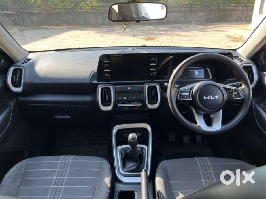 Kia Sonet G 1.2 5mt Htk(o), 2024, Petrol