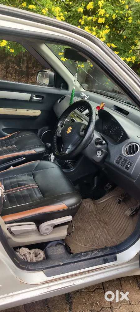 Maruti Suzuki Swift Dzire 2012