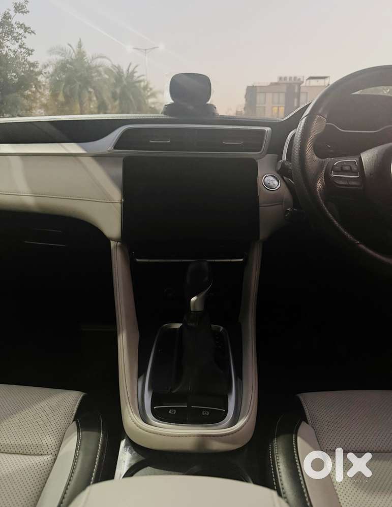 Mg Astor 1.5 Sharp(o) Cvt Ivory, 2022, Petrol