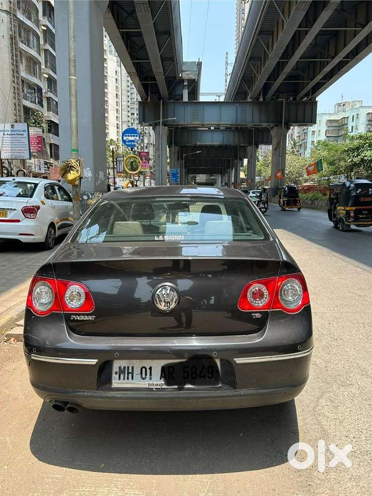 Volkswagen Passat 2010 Petrol Well Maintained