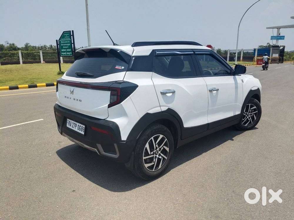 Mahindra Xuv 3xo Ax5 Ds Mt, 2024, Diesel