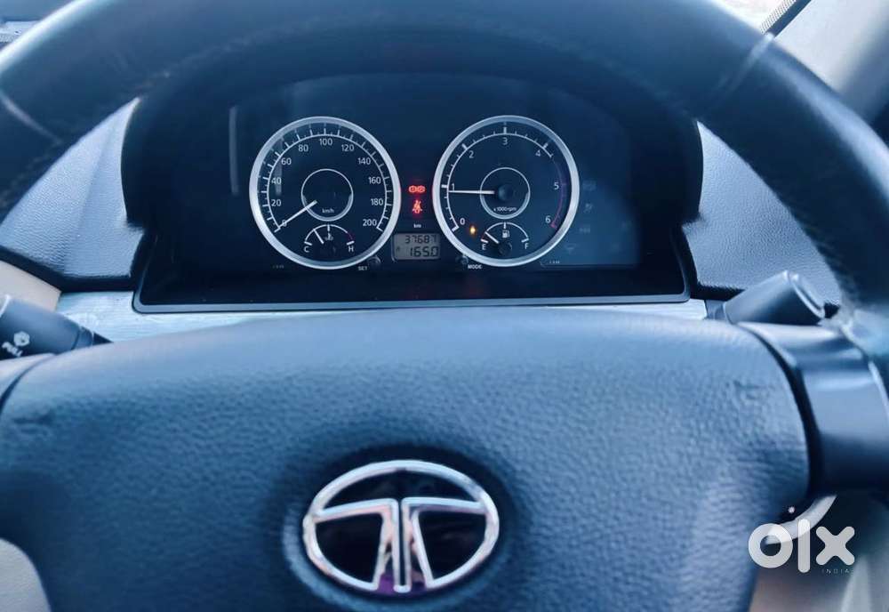 Tata Safari Storme Lx, 2014, Diesel