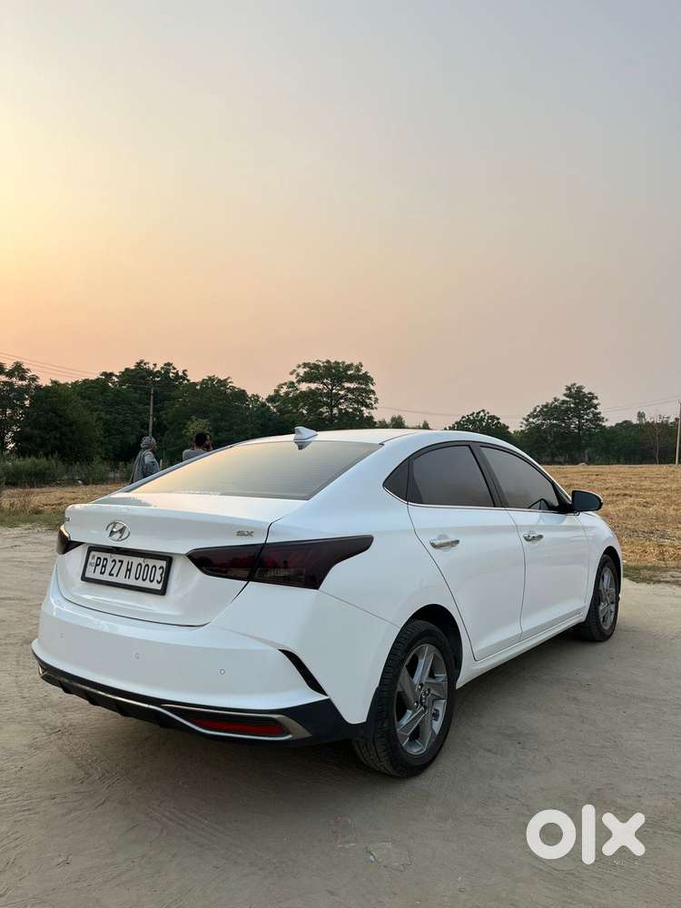 Hyundai Verna 1.5 Sx Diesel Mt, 2022, Diesel