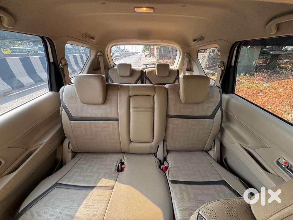 Ertiga Zxi Plus Automatic Low Km