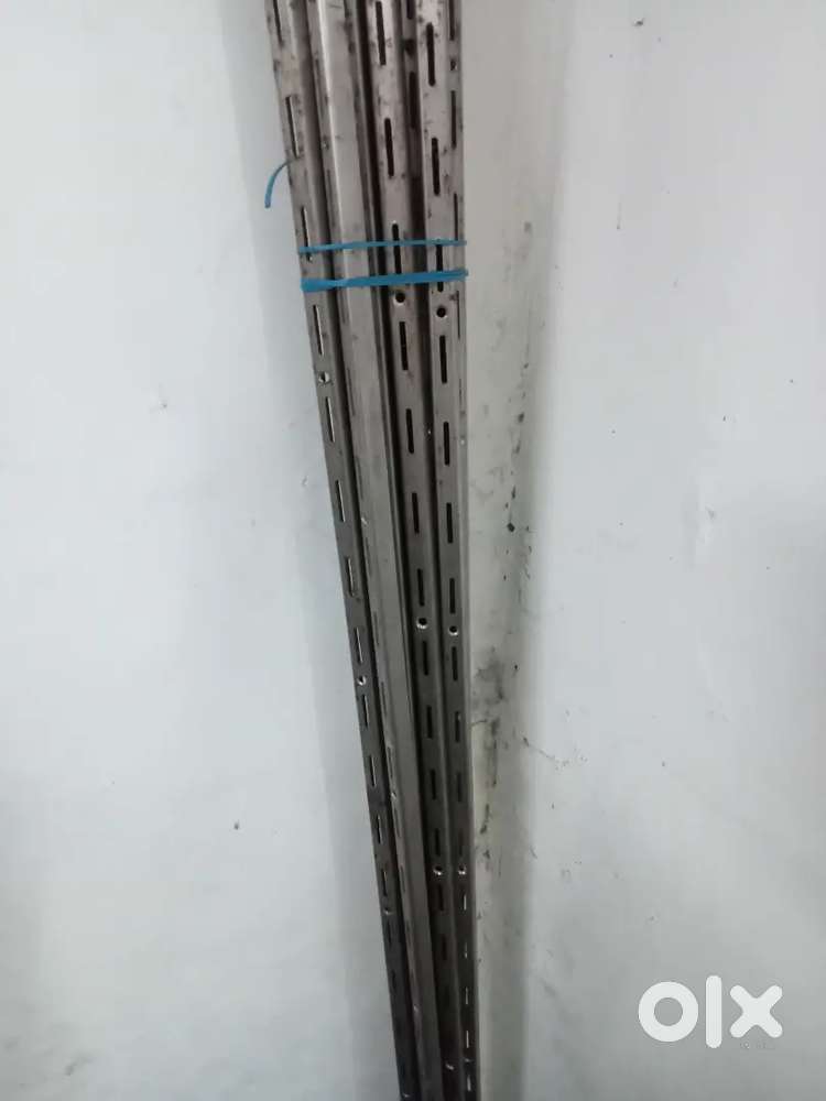 GLASS RACKS CHANAL