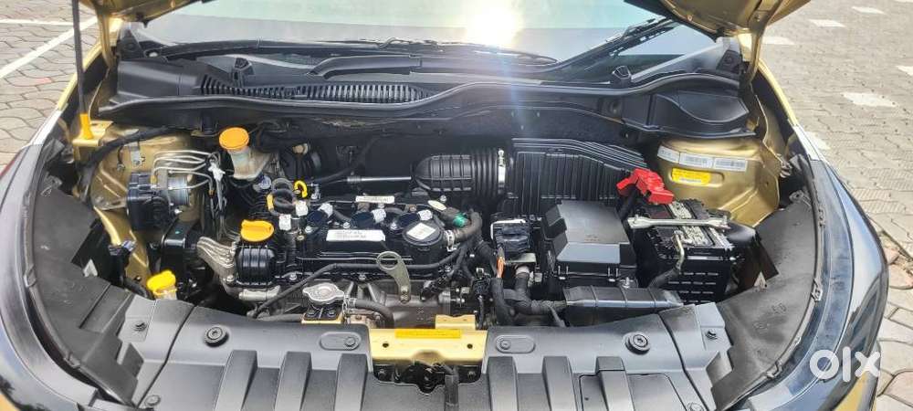 Tata Altroz 1.2 Xe, 2020, Petrol