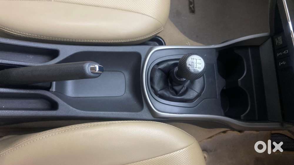 Honda City 1.5 V 4th Gen I-vtec Mt, 2022, Petrol