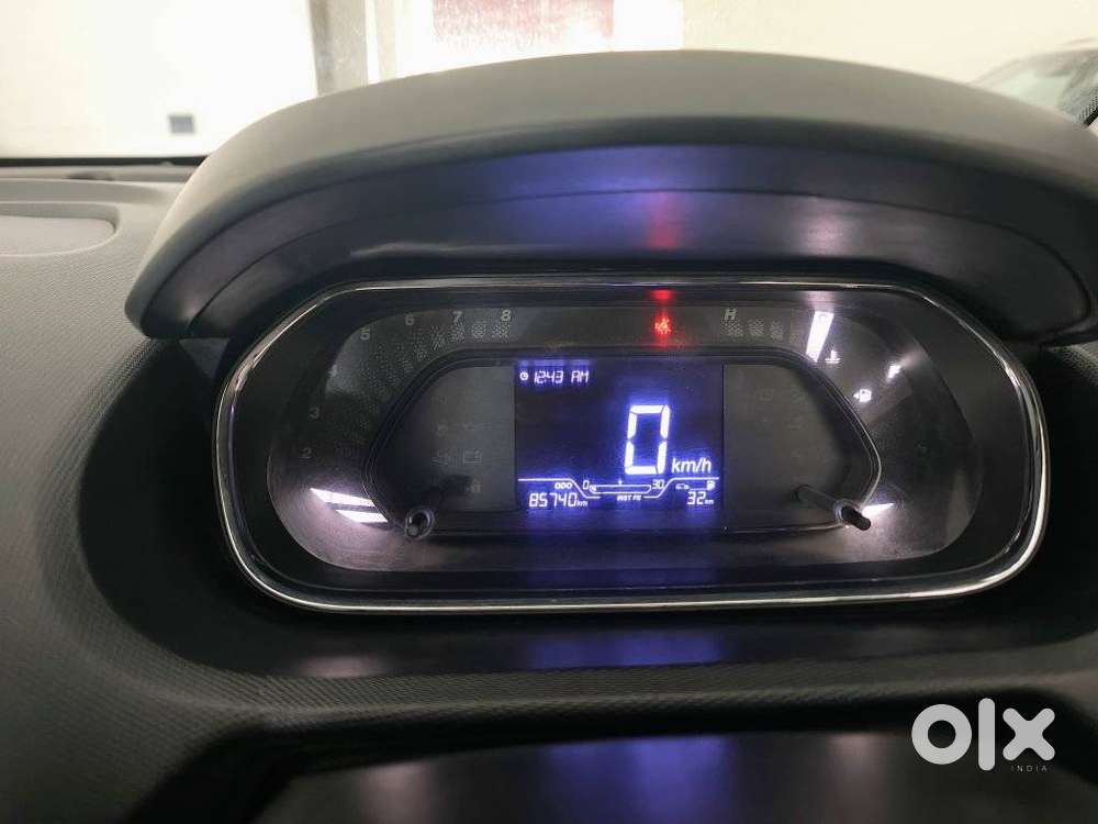 Tata Tiago 1.2 Revotron Xt (o), 2021, Petrol